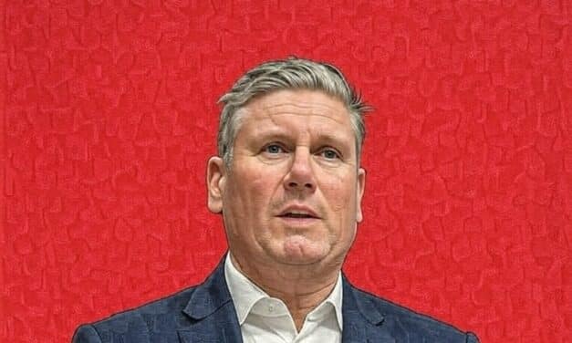 英國首相宣布進一步收緊移民英國政策